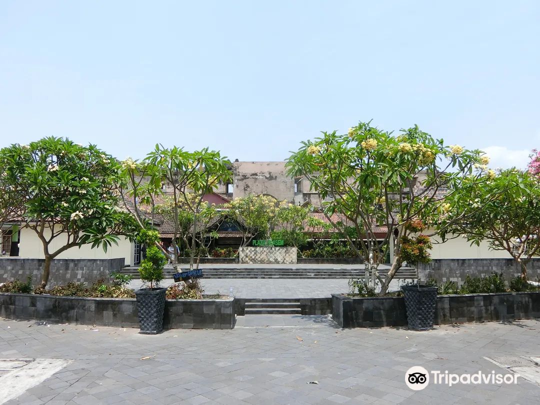 1_Ngasem Traditional Market