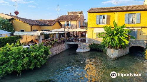 Ponte Visconteo di Valeggio sul Mincio