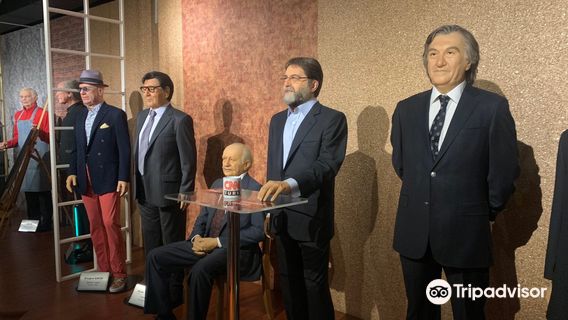 Yılmaz Büyükerşen Wax Museum