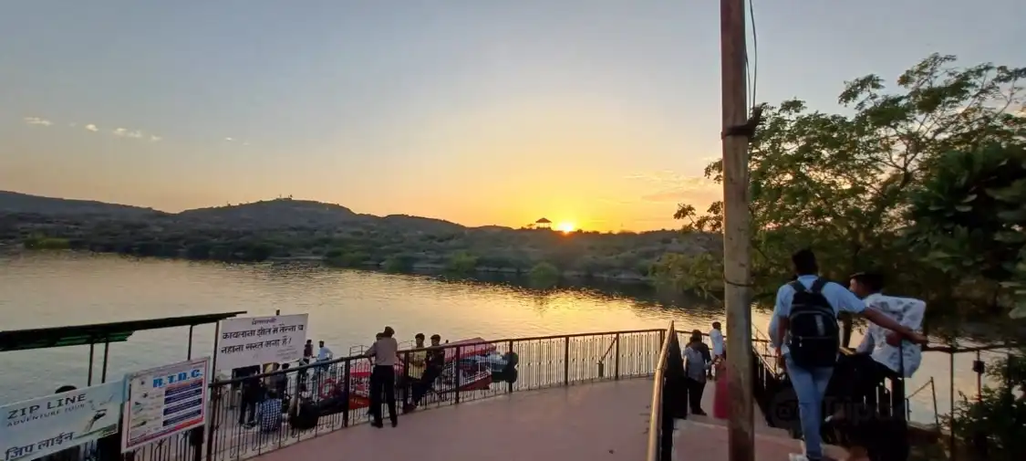 Hotel dekat Kaylana Lake