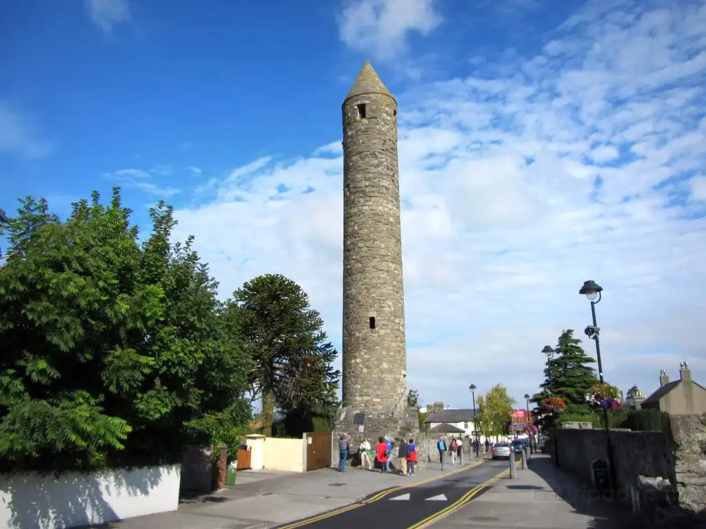 Hotels near Clondalkin Round Tower