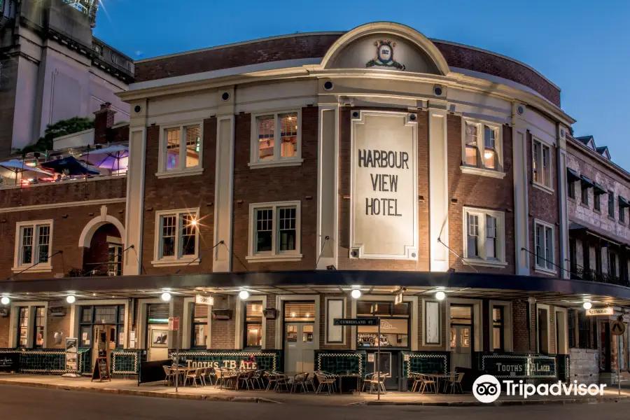 Harbour View Hotel, The Rocks