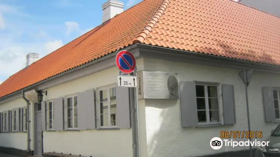 Crafts house