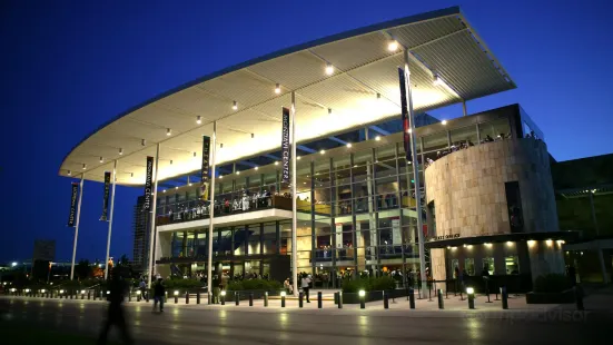 Mondavi Center for the Performing Arts