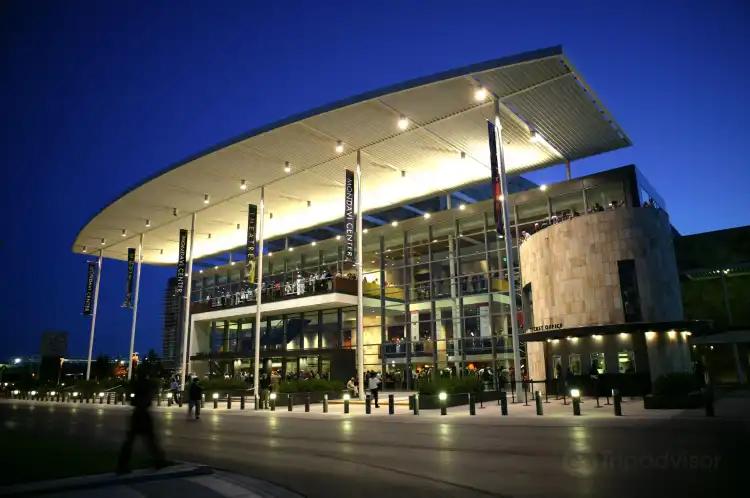 Hotels in Yolo County