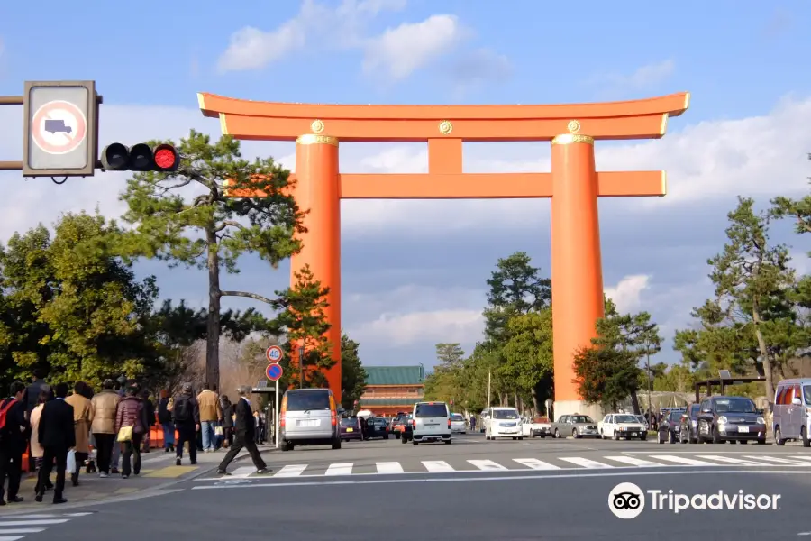 Kyoto Sightseeing Hop-On Hop-Off Loop Bus（K'LOOP）