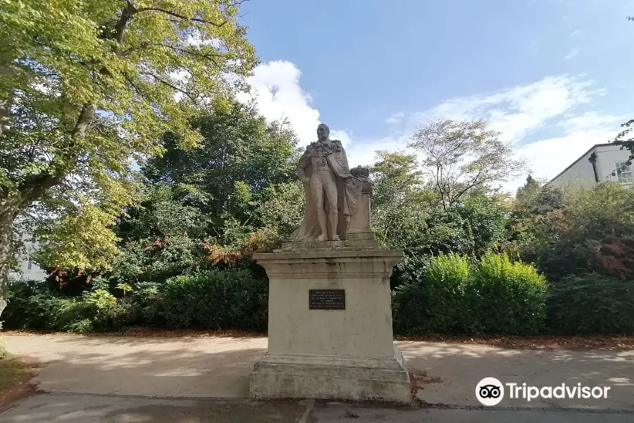 Statue of King William IV