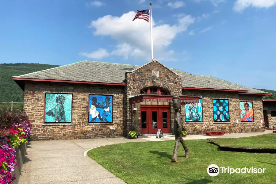 Brattleboro Museum & Art Center