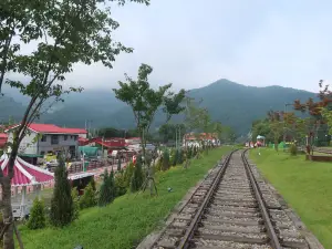 Buncheon Santa Village