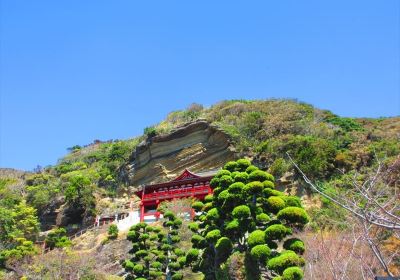 Gakekannon temple