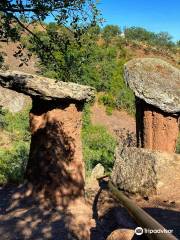 Каменные грибы Долины Сатеры