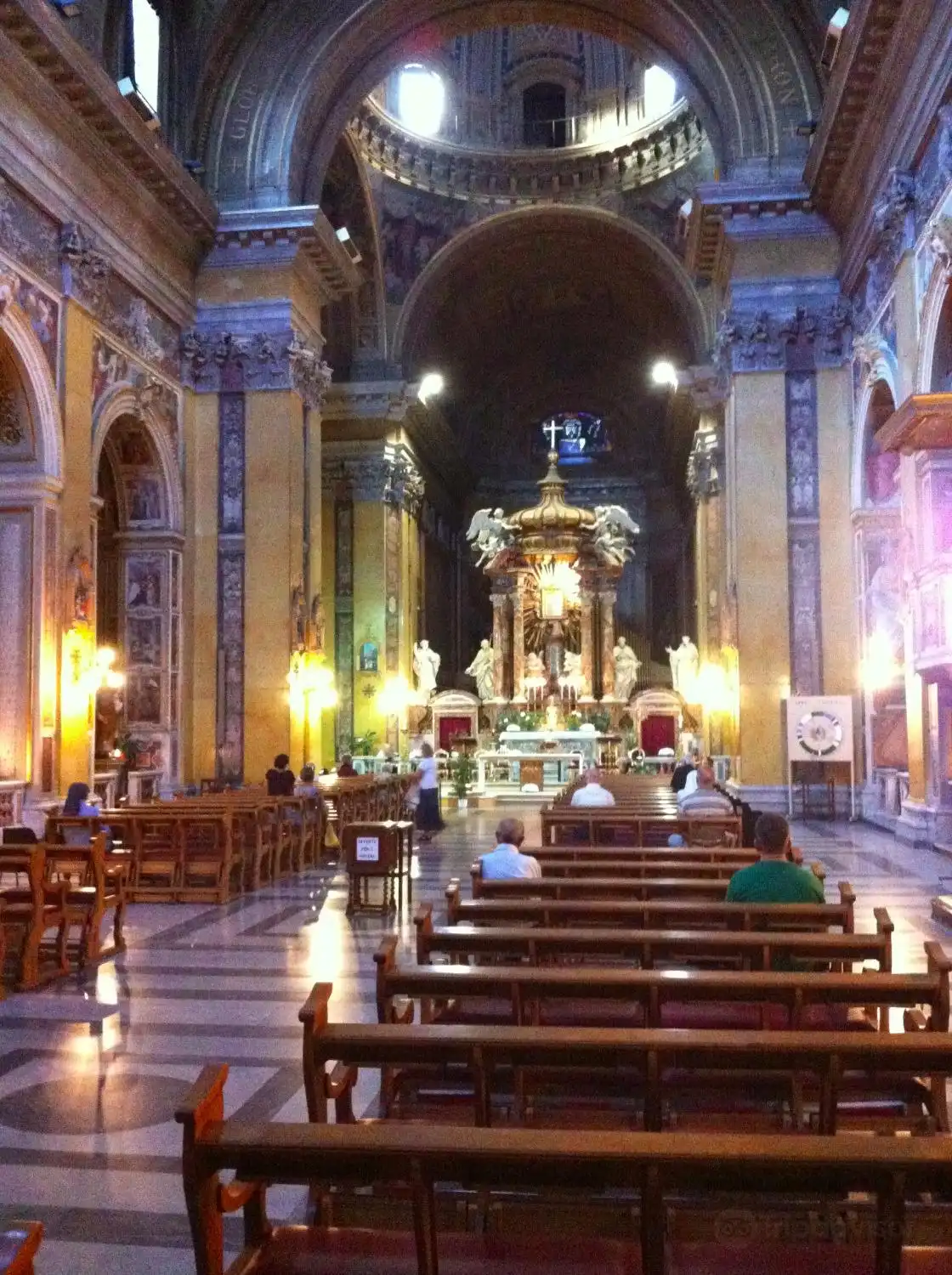 Hotel in zona Parrocchia Santuario di Santa Maria in Traspontina