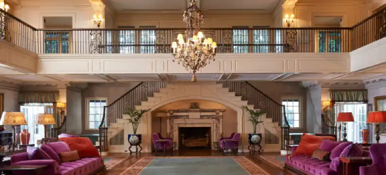 Hotels near Hanes Mall