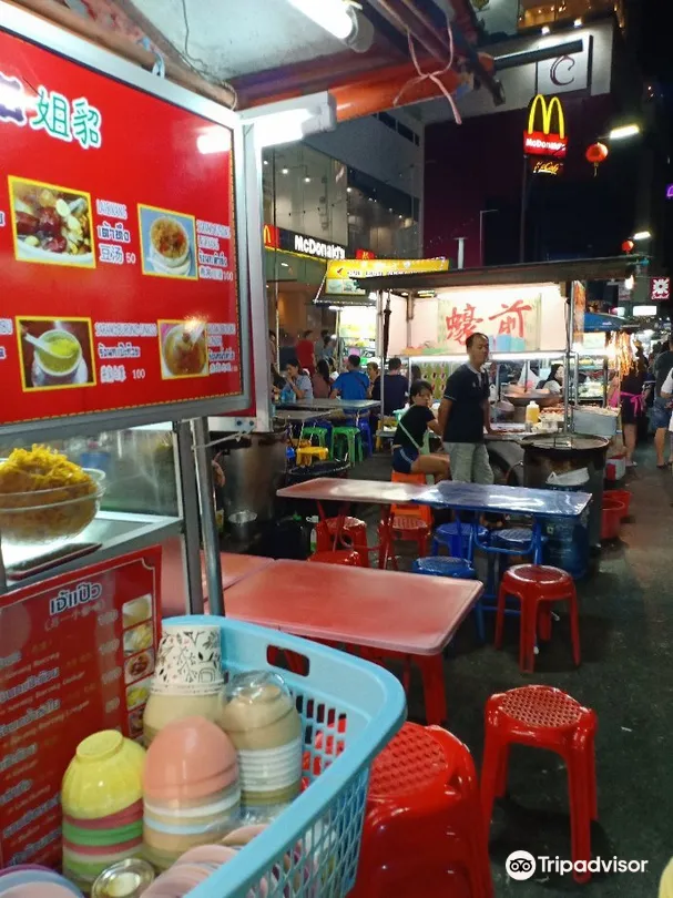 3_Hatyai Street stalls