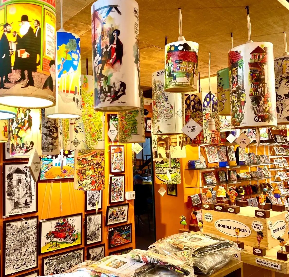 Hotels near Mario Gallery