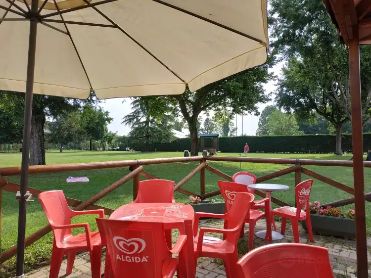 Hotel dekat Oasi 2000