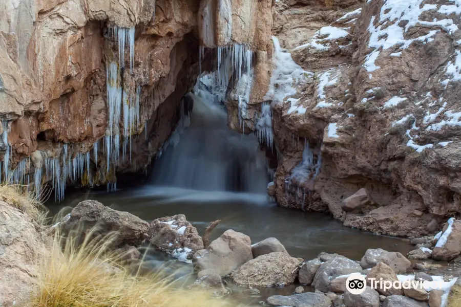 Soda Dam Hot Springs