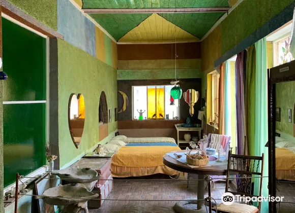 赫拉夫－里內特