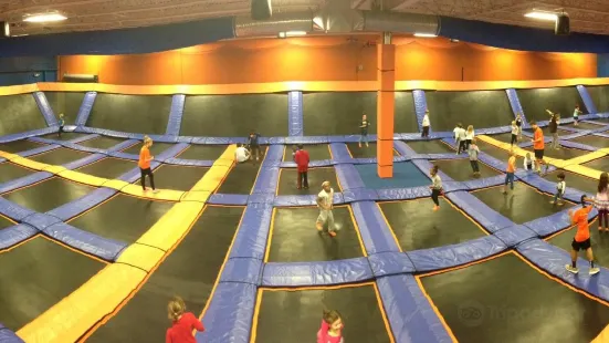 Sky Zone Trampoline Park Highland Heights