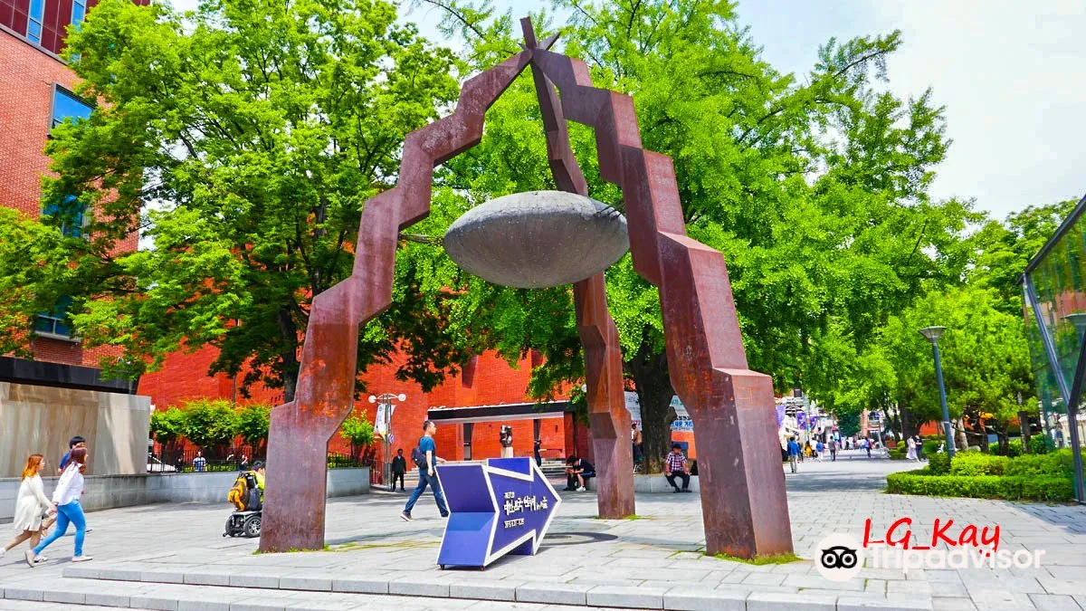 1_สวนสาธารณะมารอนนิเย