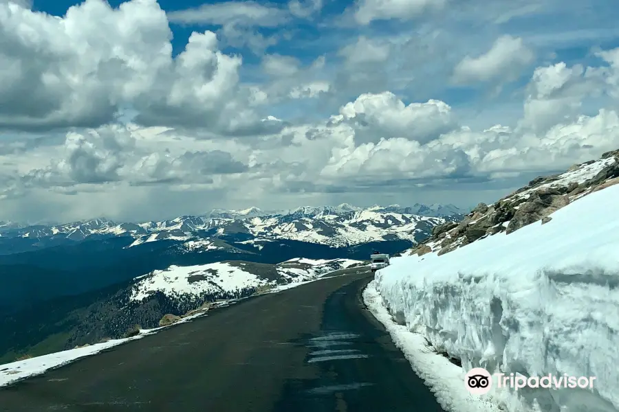 Mt Evans