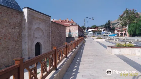 Yağıbasan Medresesi