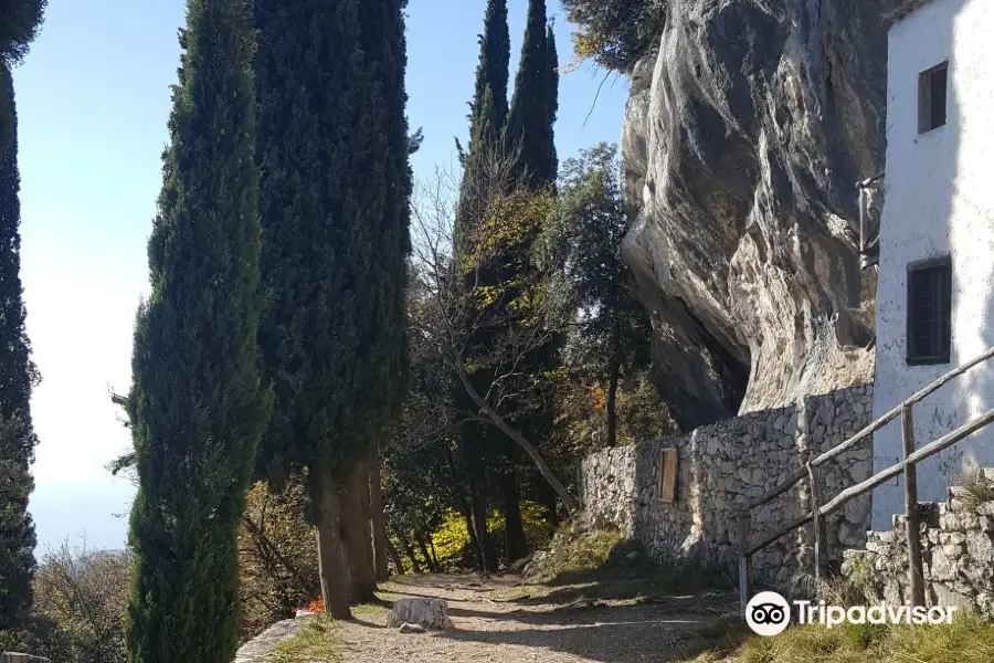 Eremo di San Valentino