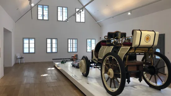 Cafe in the birthplace of Ferdinand Porsche