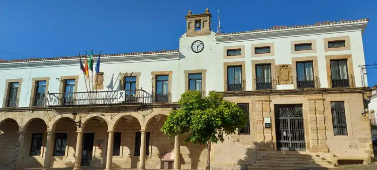 Hotels in Valencia de Alcántara
