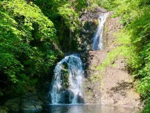 Rha Waterfalls