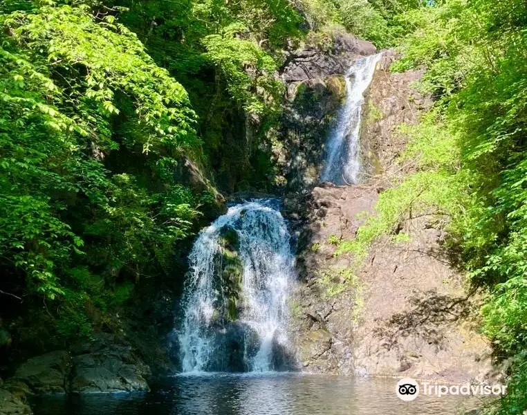 Rha Waterfalls