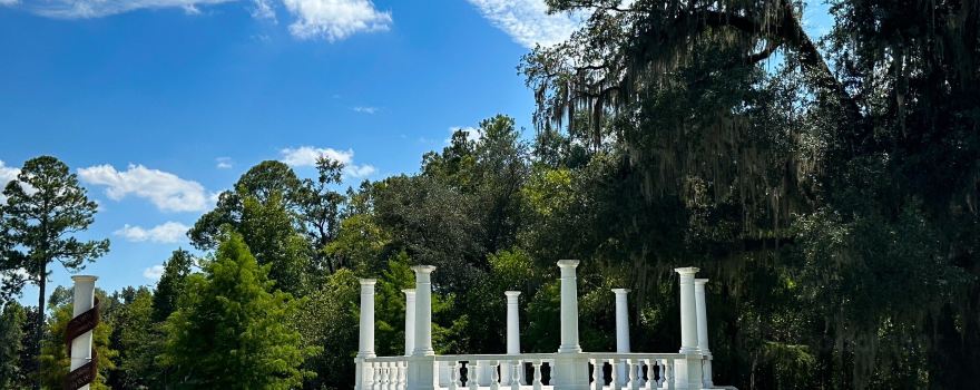 Radium Springs Garden