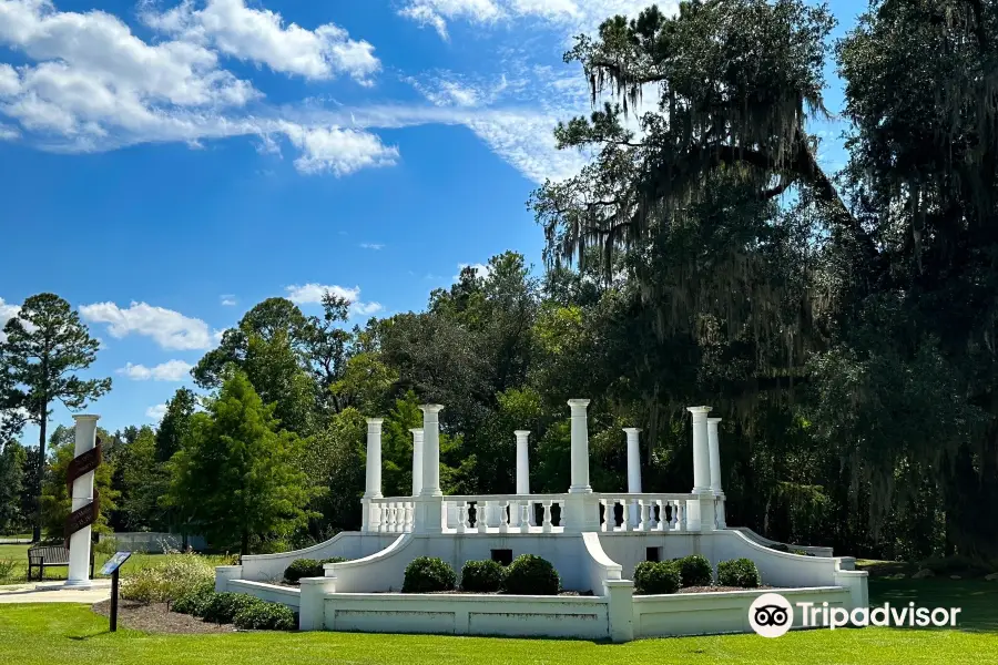 Radium Springs Garden