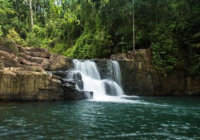 Khlong Yai Kee Waterfall