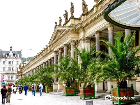 Mill Colonnade
