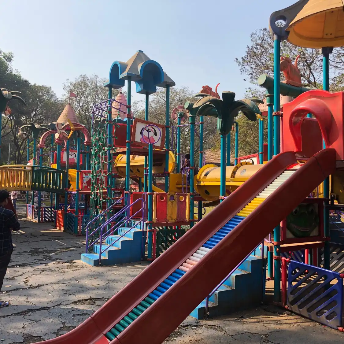 Hotels near Five Gardens