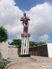 Estatua del Joe Arroyo