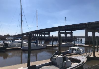 Darien River WaterFront Park & Docks