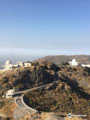 グル・シカル山