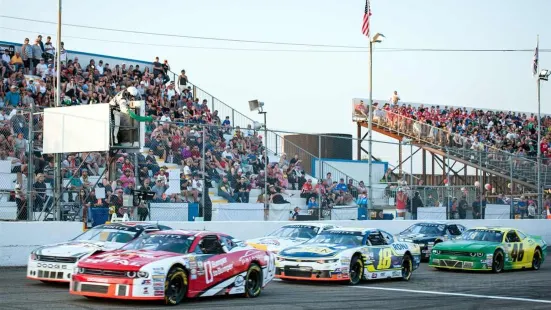 Edmonton International Raceway in Wetaskiwin