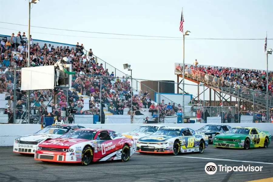 Edmonton International Raceway in Wetaskiwin