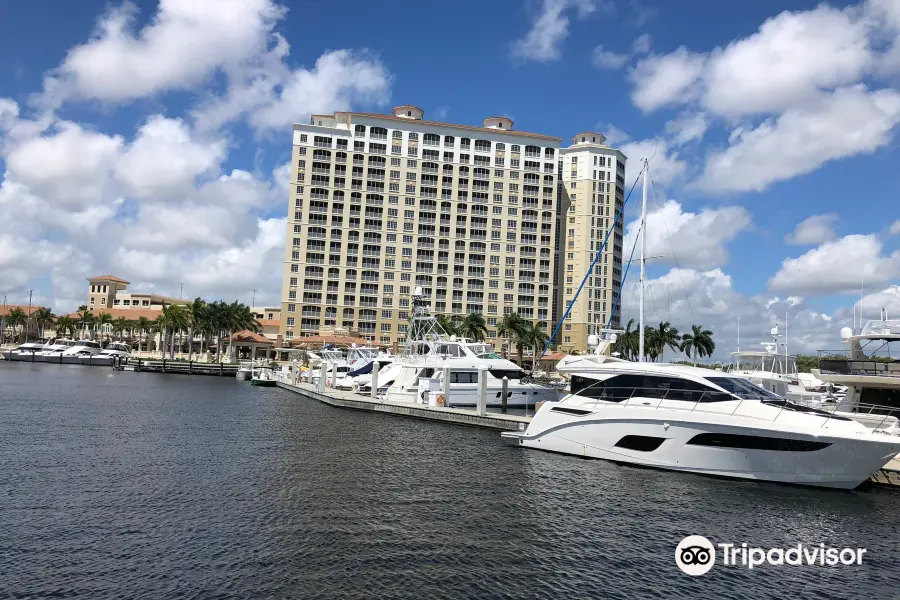 Tarpon Point Marina, Tarpon Point