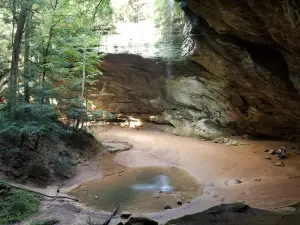 Ash Cave