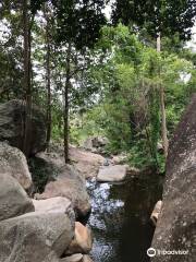 ナムトック ホゥアイヤーン国立公園