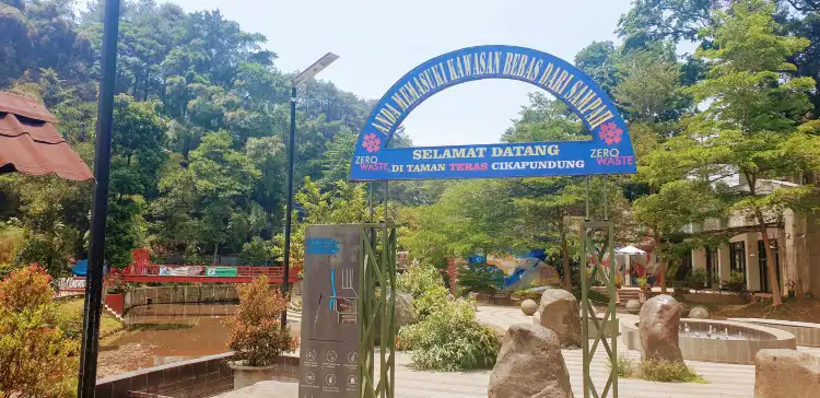 Hotel di Kecamatan Cidadap