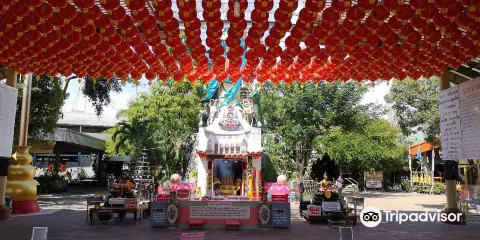 Phra Pothisat Kuan Im Park