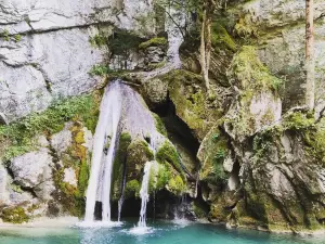 Cascada de Belabarze