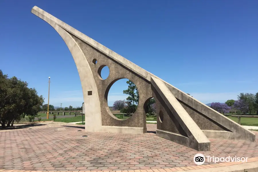 Singleton Sundial