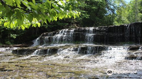 Autrain Falls