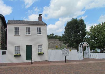 Mark Twain Boyhood Home and Museum